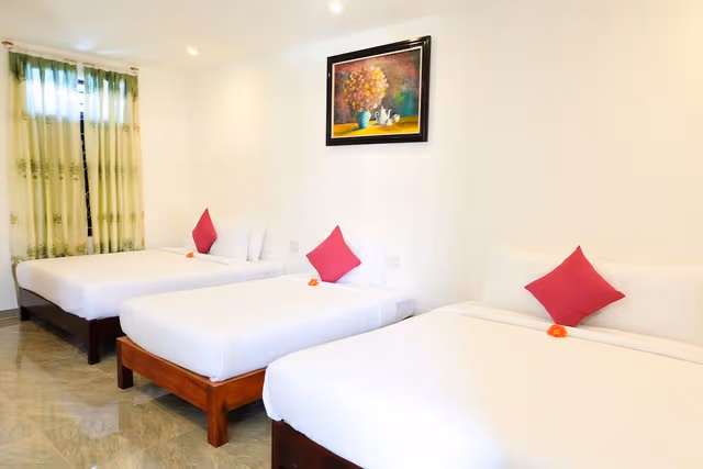 Triple Room, Pool View