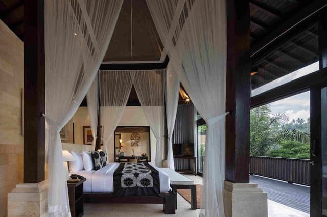 Premiere Pool Villa