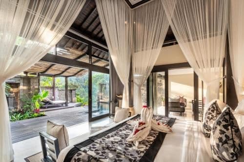 Premier Garden Villa