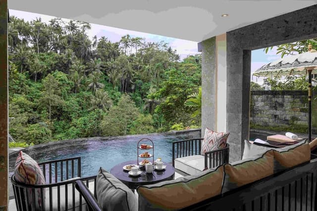 Premiere Pool Villa