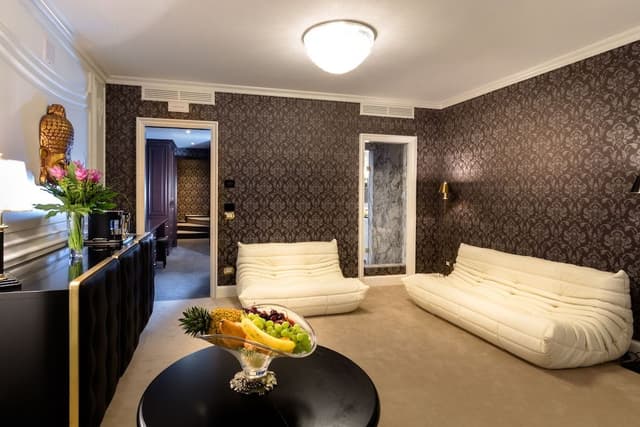 Luxury Suite, Hot Tub, Lake View (SPA)