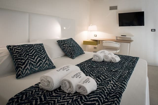 Junior Room