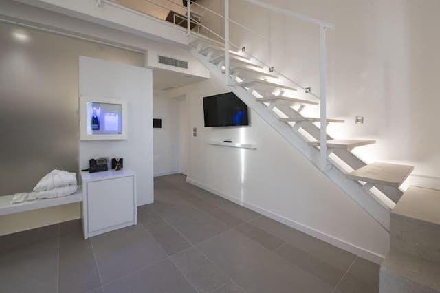 Junior Room