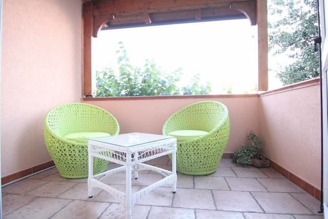 Standard Double Room, 1 Queen Bed, Ensuite, Pool View