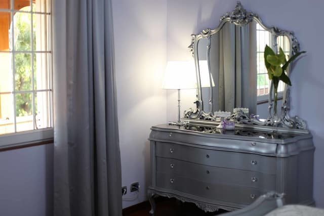 Luxury Suite, 1 King Bed, Bathtub, Park View