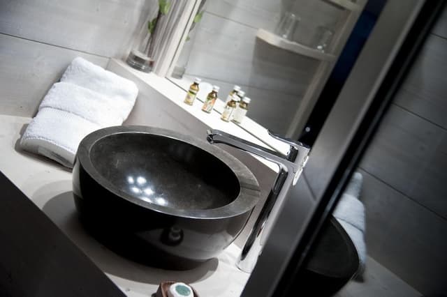 Superior Suite, Balcony (Tenzing)