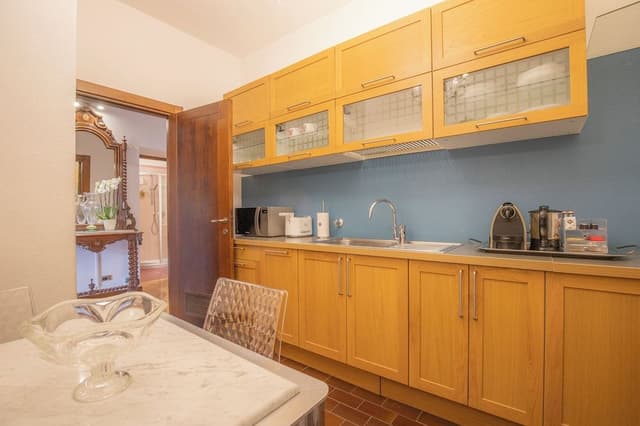 Executive Suite, City View