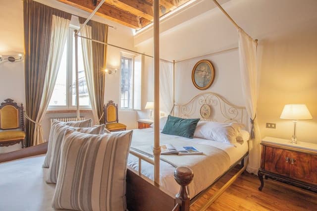 Executive Suite, City View