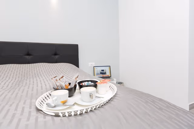 Twin Room, 2 Twin Beds, Non Smoking, Private Bathroom