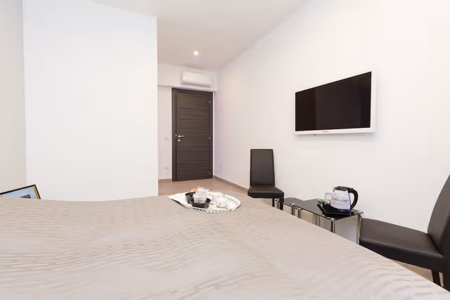 Twin Room, 2 Twin Beds, Non Smoking, Private Bathroom
