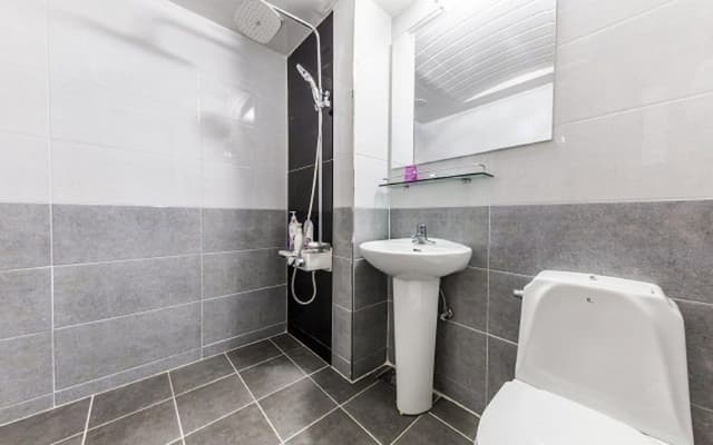 Economy Twin Room, 2 Bedrooms