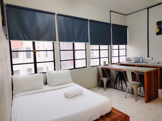 Executive Studio