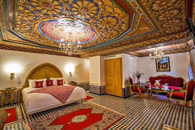 Deluxe Suite