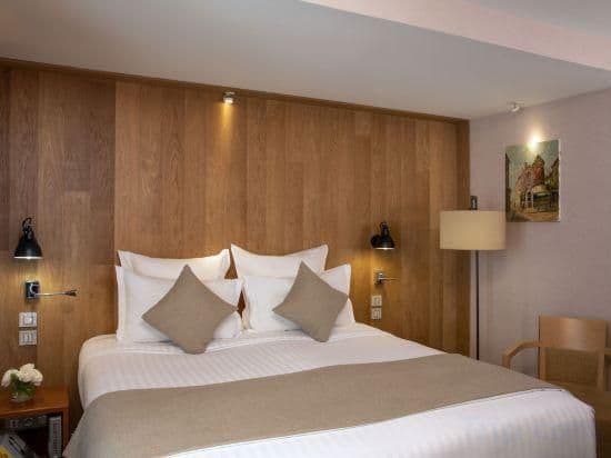 Tradition Room