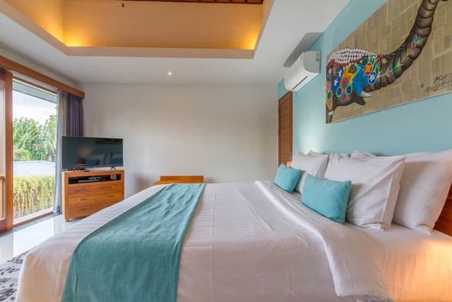 2 Bedroom Villa with Private Pool