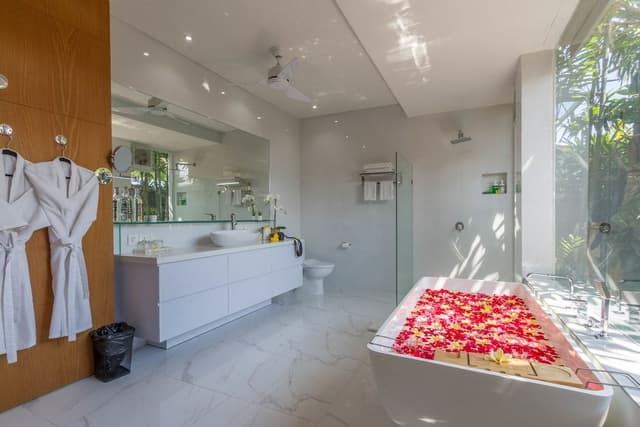 3 Bedroom Suite with Private Pool