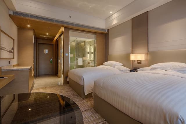 Room, 1 King Bed, City View