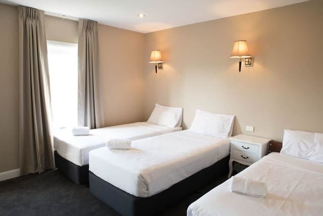 Classic Triple Room