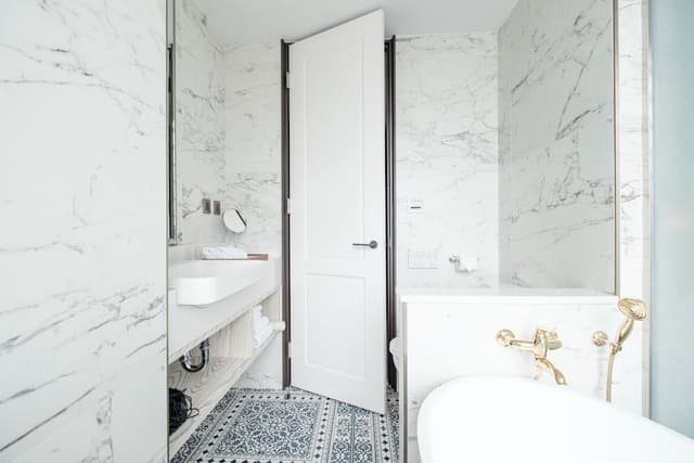 chez nous classic / private with washlet