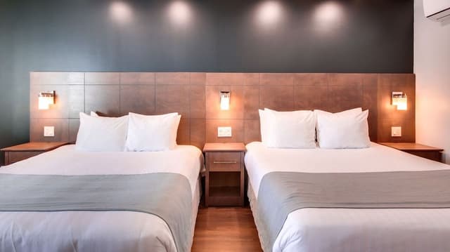 Classic Room, 2 Queen Beds (1st floor, no elavator)
