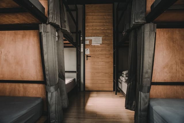 8 Bunk beds - 8 Beds Mixed Dormitory with Curtain, City View