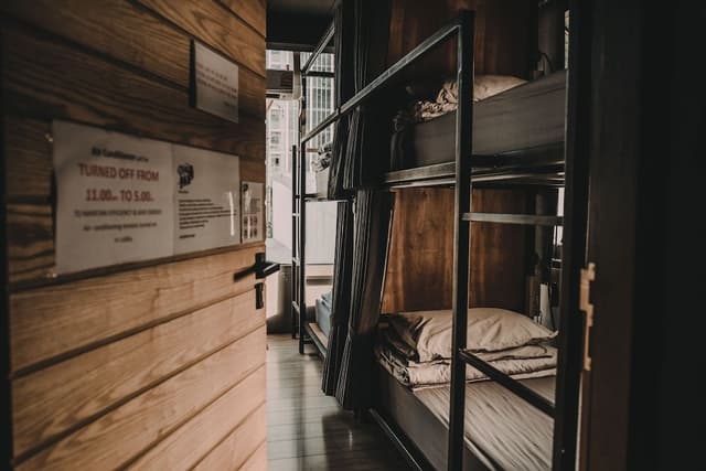 8 Bunk beds - 8 Beds Mixed Dormitory with Curtain, City View