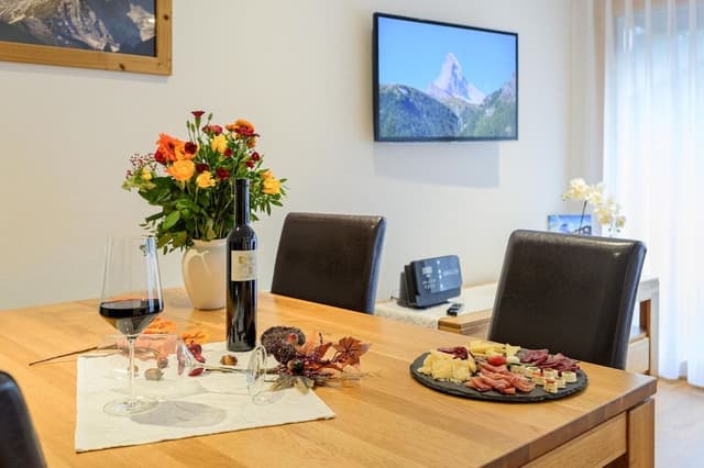 Deluxe Apartment with Matterhorn view