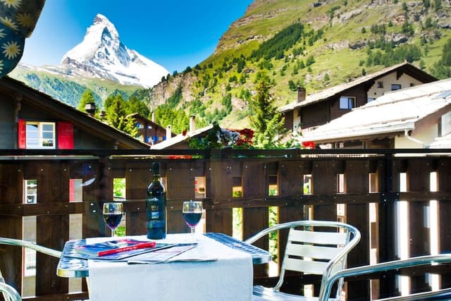 Master Apartment with Matterhorn view (6 Adults)
