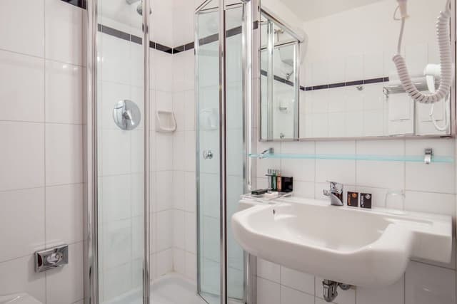 Classic Double or Twin Room