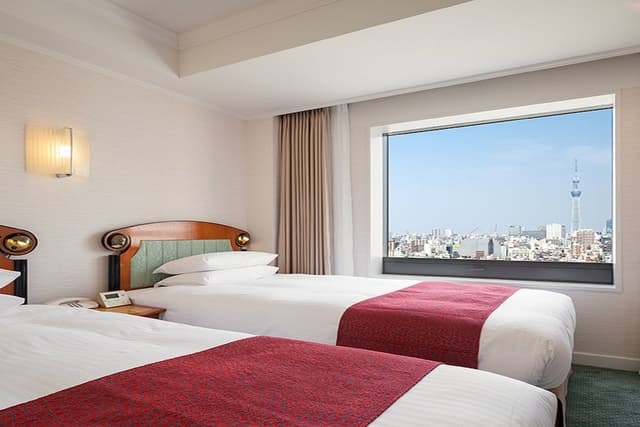 [Non-Smoking] Deluxe Family Twin Room (with 1 Extra bed + 1 Sofa bed)