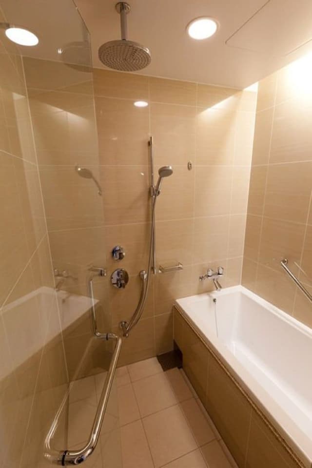 [Non-Smoking] Deluxe Family Twin Room (with 1 Extra bed + 1 Sofa bed)