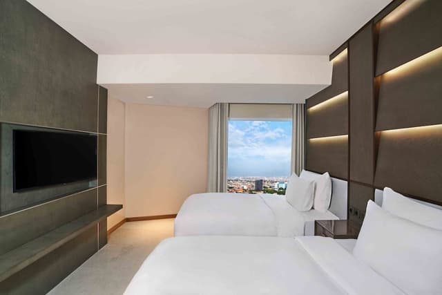 Select Twin Bed Room, City view