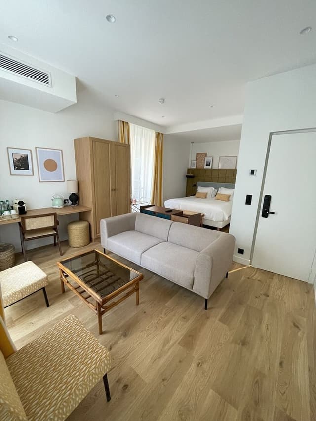 Suite