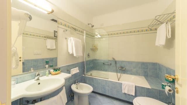 Deluxe Triple Room, Terrace, Sea View