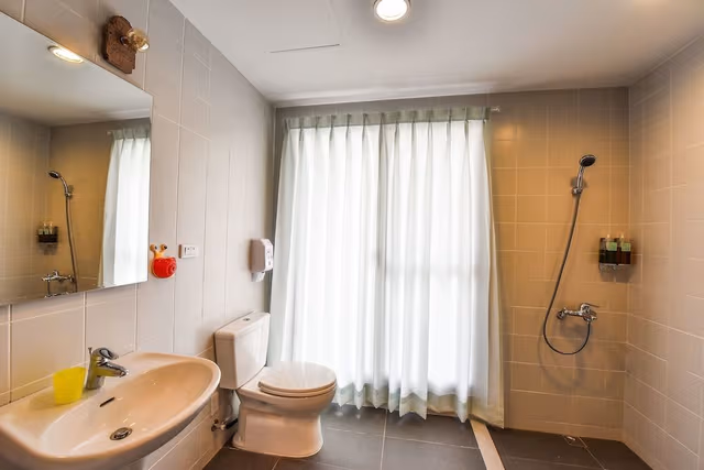 Classic Double Room (with balcony)