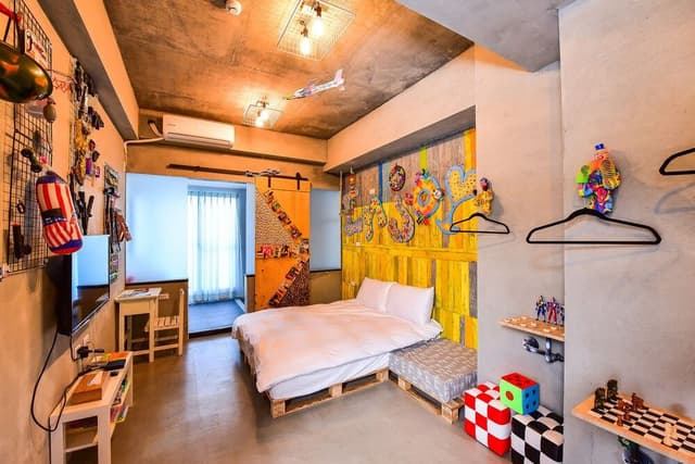 Classic Double Room (with balcony)