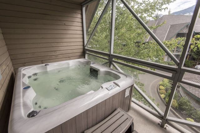 Townhome, 3 Bedrooms with Balcony (Unit 40)