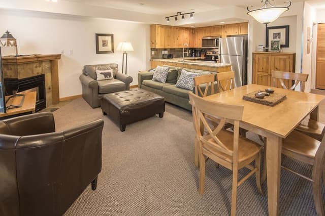 Townhome, 3 Bedrooms with Balcony (Unit 26 B)