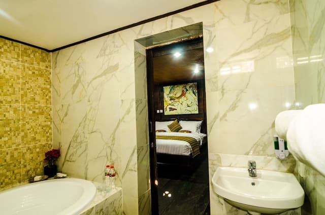 Classic Villa, 4 Bedrooms, Private Pool, City View