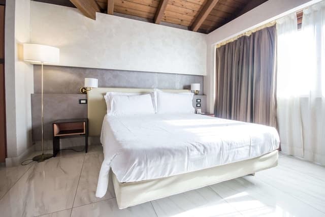 Family Room, 2 Queen Beds, Non Smoking, Connecting Rooms