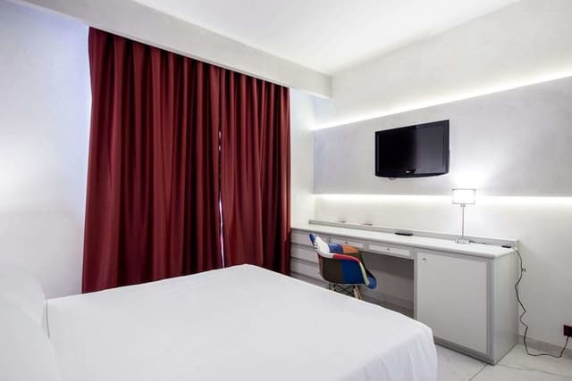 Suite, 1 Queen Bed, Non Smoking, Annex Building (with Sofabed)