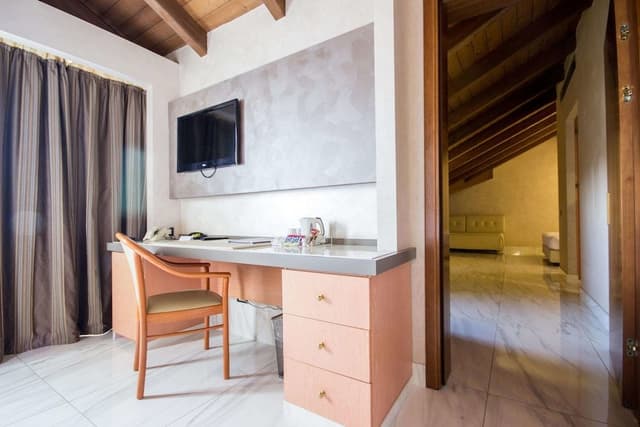 Family Room, 2 Queen Beds, Non Smoking, Connecting Rooms