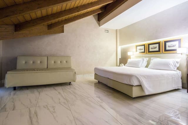Family Room, 2 Queen Beds, Non Smoking, Connecting Rooms