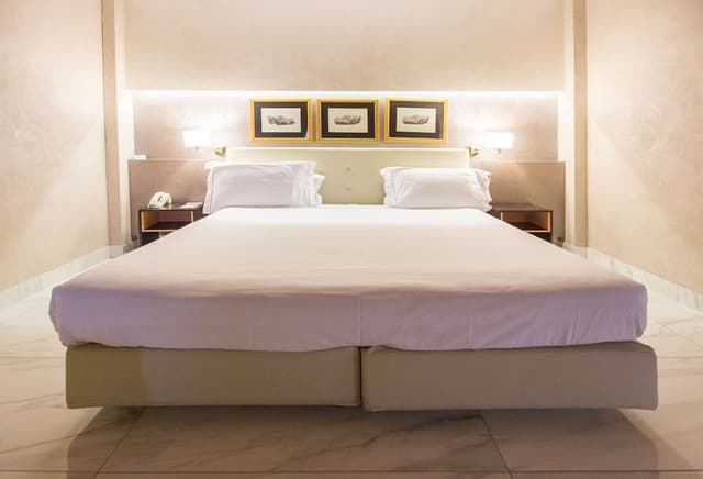 Family Room, 2 Queen Beds, Non Smoking, Connecting Rooms