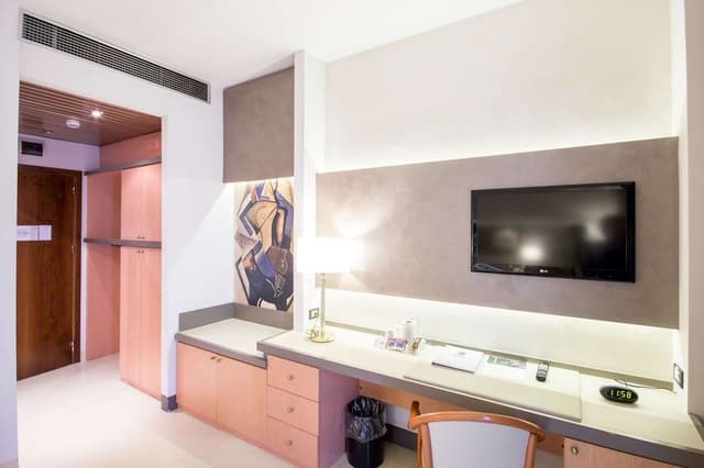 Comfort Room, 1 Queen Bed, Non Smoking
