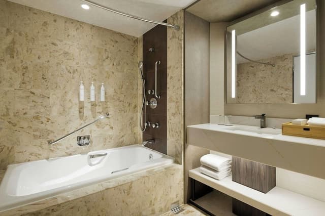 Premium Studio, 1 King Bed