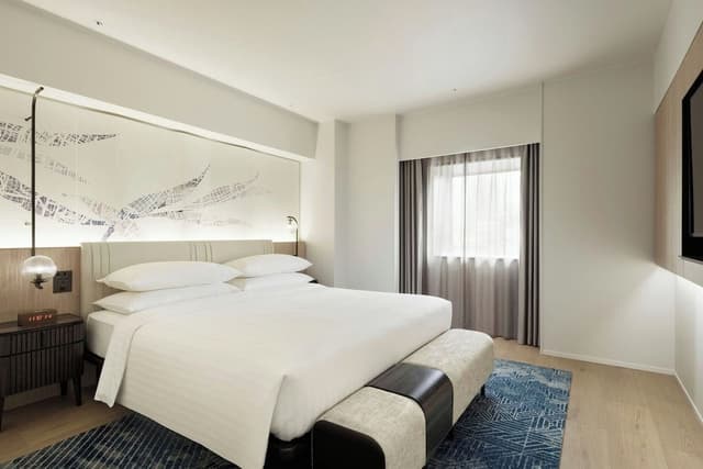 Premium Room, 1 King Bed