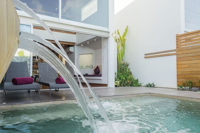 Pool Villa