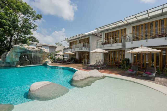 Pool Access