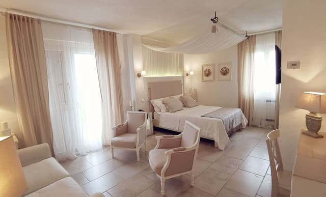 Deluxe Room, Garden View